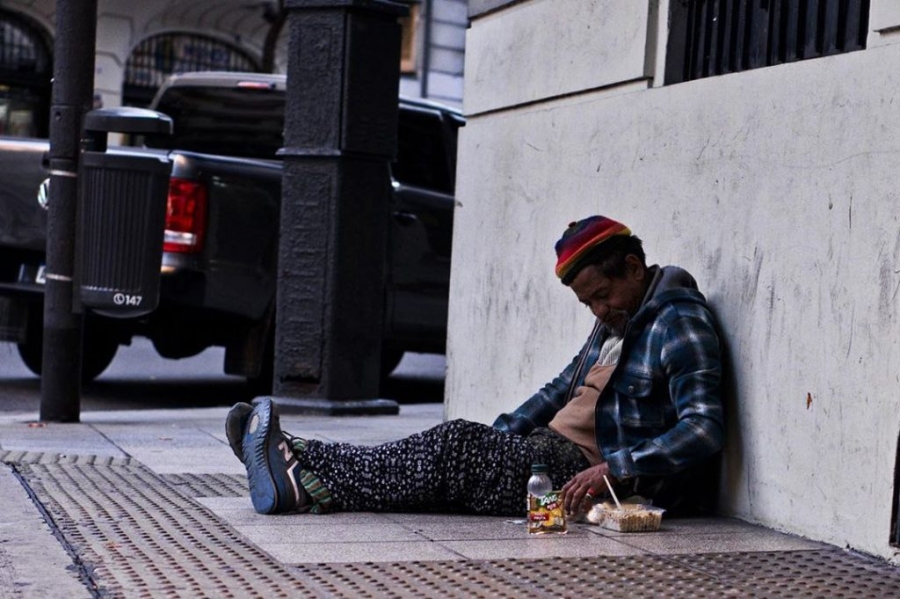 Câmara de Ilhéus aprova programa que financia retorno voluntário de pessoas em situação de rua