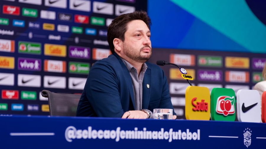 Arthur Elias convoca seleção feminina para a Fifa Series