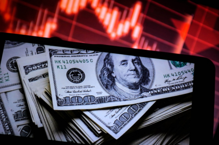 Dólar cai para R$ 5,17 e bolsa sobe com expectativas sobre guerra