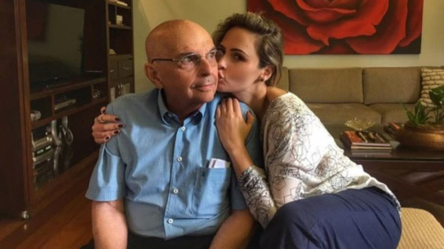 URGENTE! Pai de Ana Paula Renault é internado às pressas em Belo Horizonte; saiba detalhes