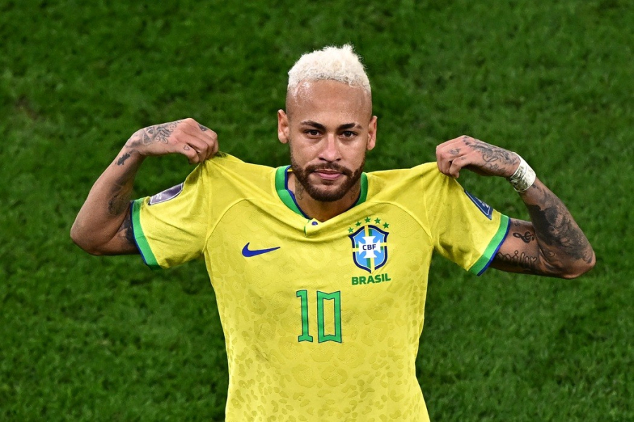 Craque da Seleção revela chance de Neymar ir para Copa do Mundo: “Só ele pode decidir a vida dele”