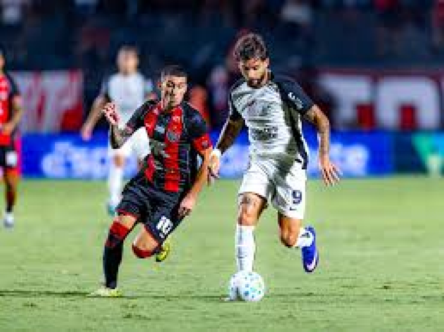  Vitória e Corinthians ficam no empate sem gols 