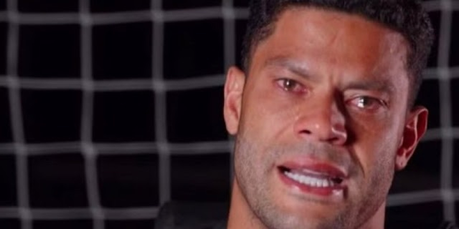 Hulk se despede do Atlético-MG e vai às lágrimas: 
