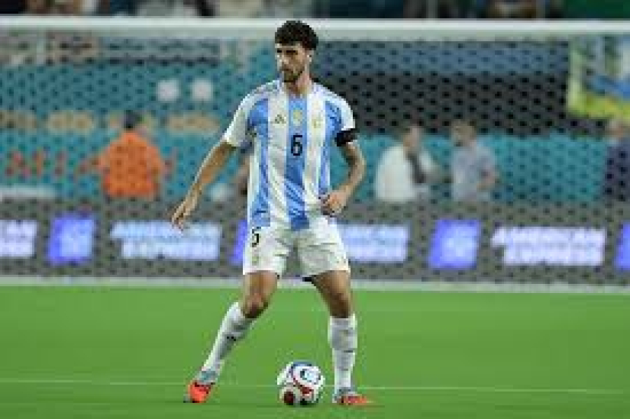 Seleção argentina convoca Marcos Senesi, do Tottenham, após corte de Leonardo Balerdi