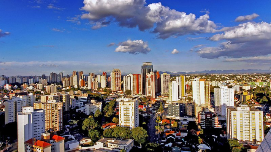 Cidade brasileira tem 100% de saneamento, nenhuma favela, e lidera ranking de qualidade de vida; saiba qual