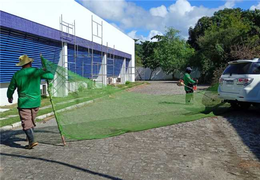 Prefeitura de Ilhéus executa serviços de manutenção urbana em pontos estratégicos da cidade