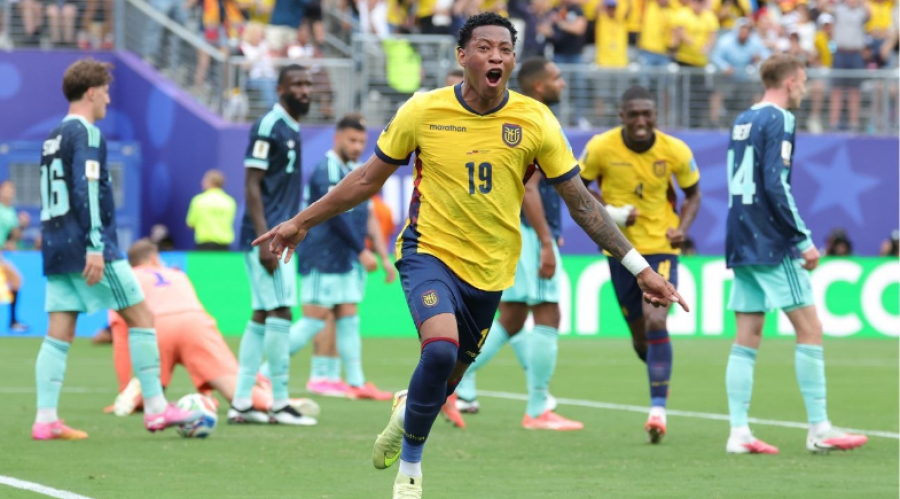 Equador vence Alemanha de virada e se classifica na Copa do Mundo